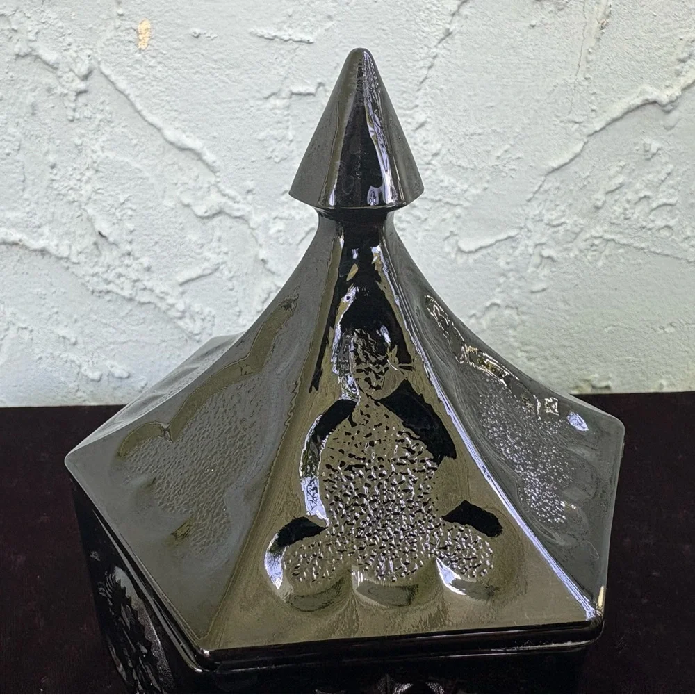 INDIANA Black Amethyst Glass Colonial Hexagonal Lidded Dish - Picture 3 of 6